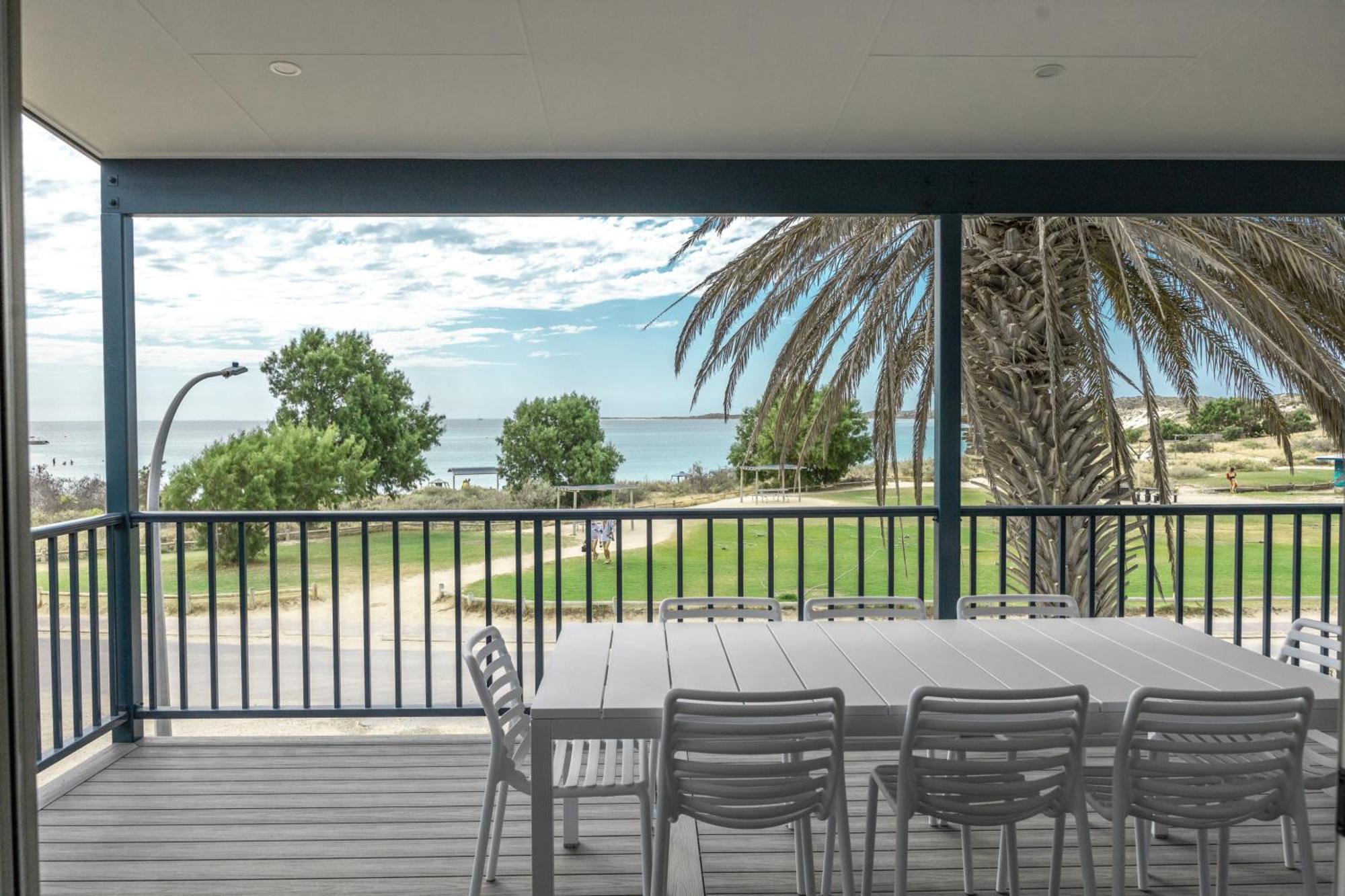 Hotel Ningaloo Coral Bay - Bayview Esterno foto